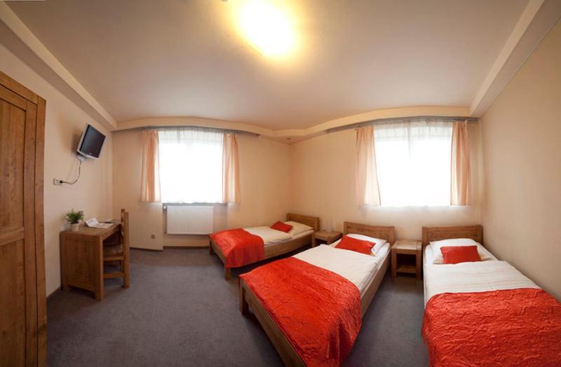Bedrooms 3 Maja 15A Лодзь Номер фото