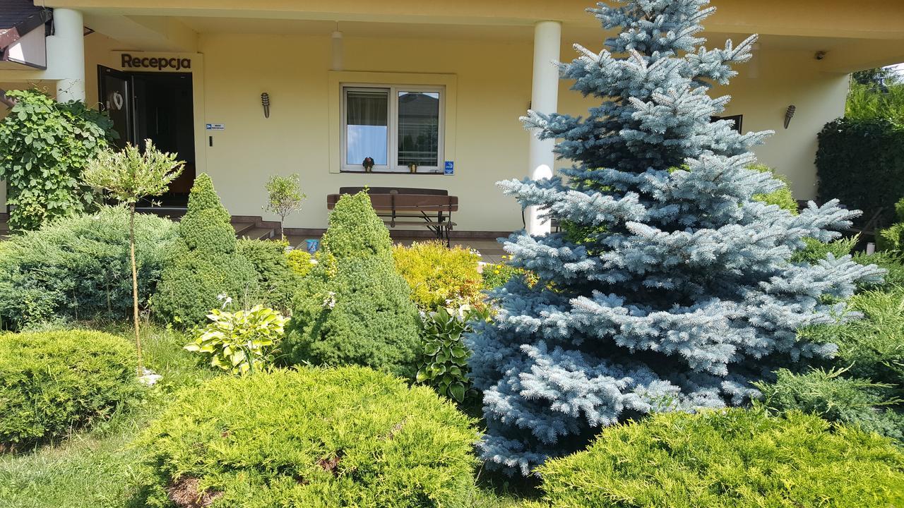 Bedrooms 3 Maja 15A Лодзь Экстерьер фото